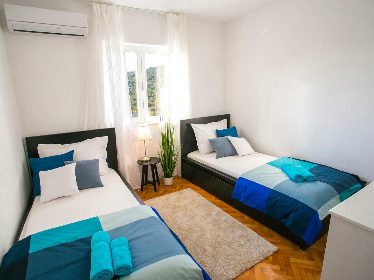 Villa Croatia Sea View With Heated Pool Vinišće Exterior foto