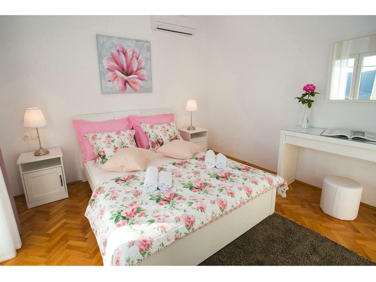 Villa Croatia Sea View With Heated Pool Vinišće Exterior foto